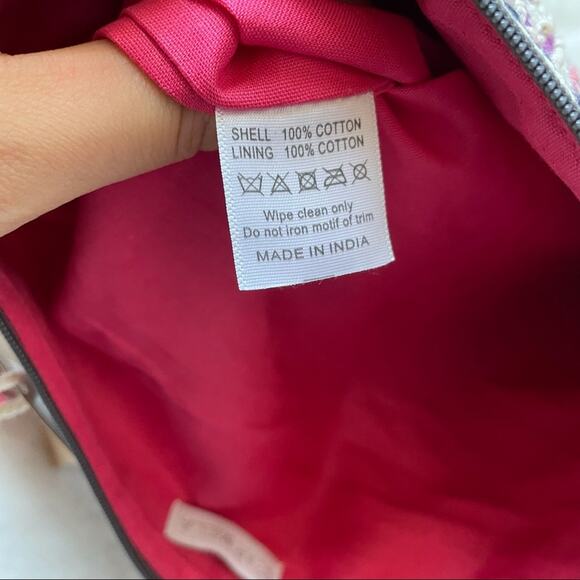 Star Mela Embroidered Clutch - Picture 5 of 6